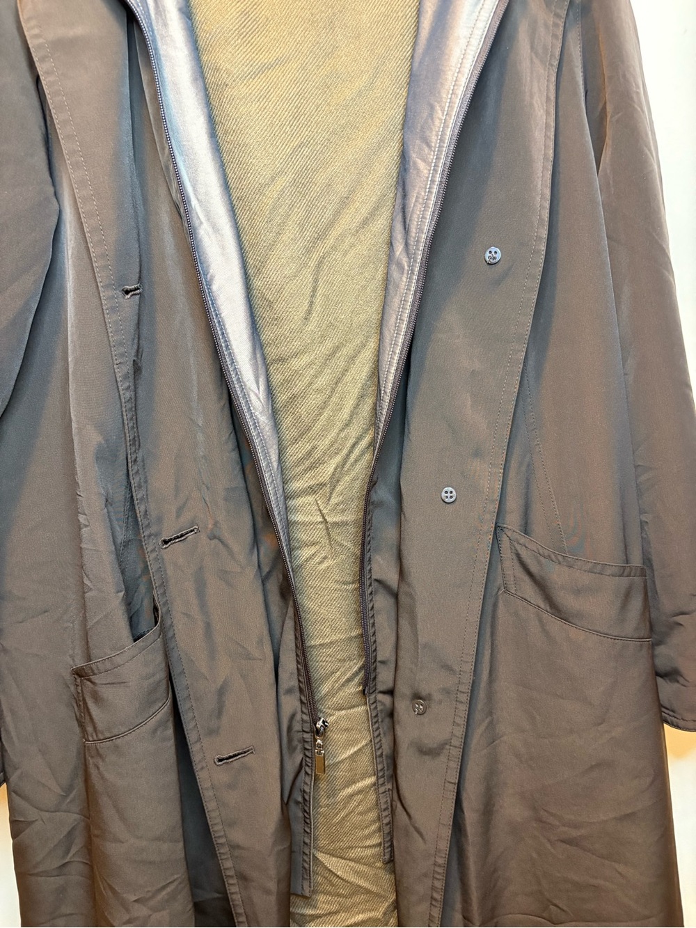 Gallery Waterproof Trench Coat - Picture 3 of 7